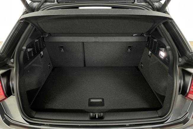 AUDI Q2 Photo 12