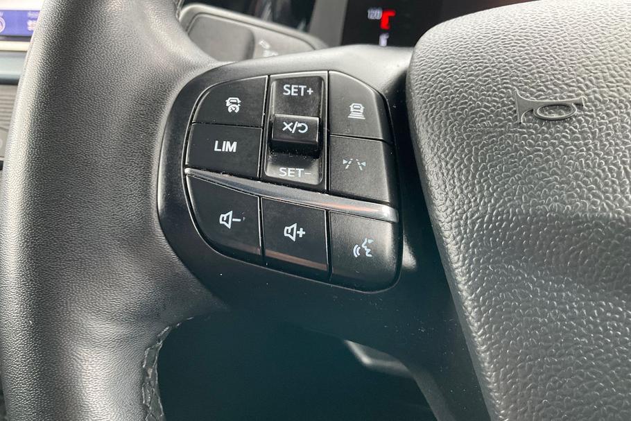 Used FORD TRANSIT COURIER YL24BVV 32