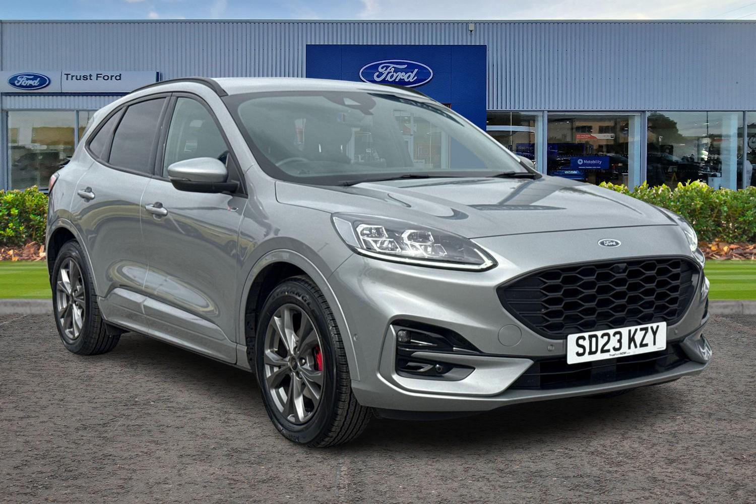 Ford KUGA Photo 0