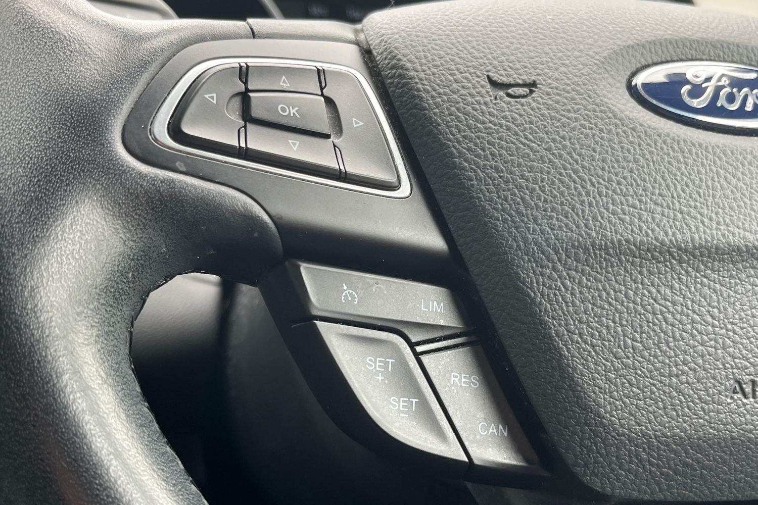 Ford FOCUS Photo 38