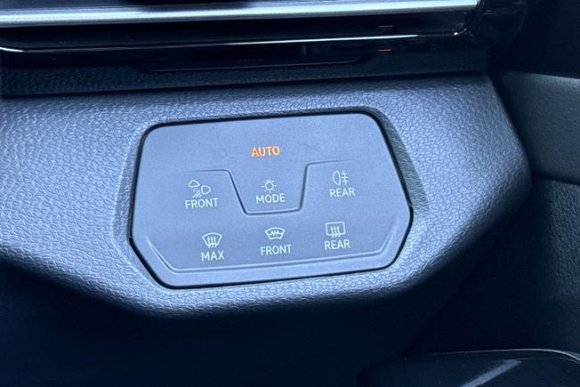 Volkswagen Id.5 Photo 49