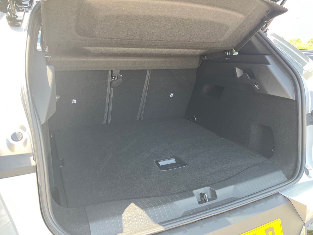Vauxhall Grandland Photo 24