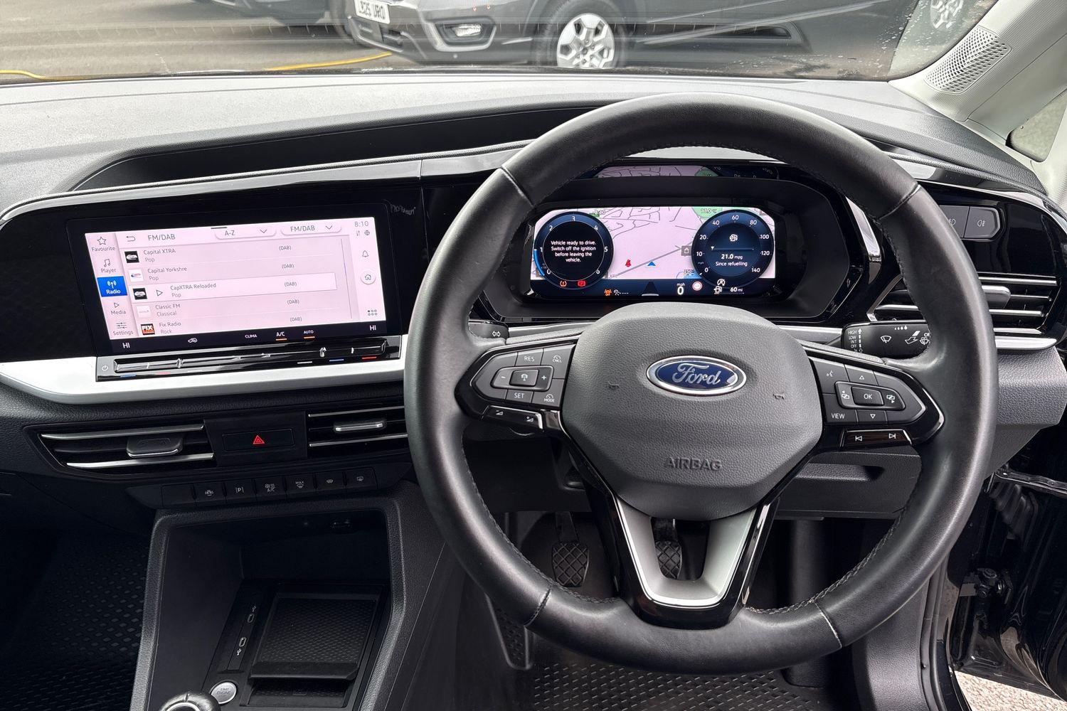 Ford TRANSIT CONNECT Photo 32