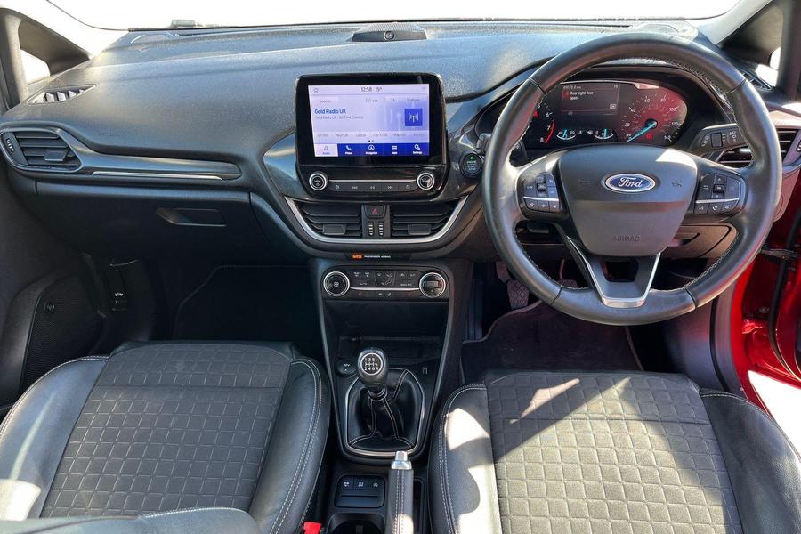 Ford FIESTA Photo autoimg-e2013d57d2d11e0ab1e8eabe03d0edf6ee3d69ae.jpg