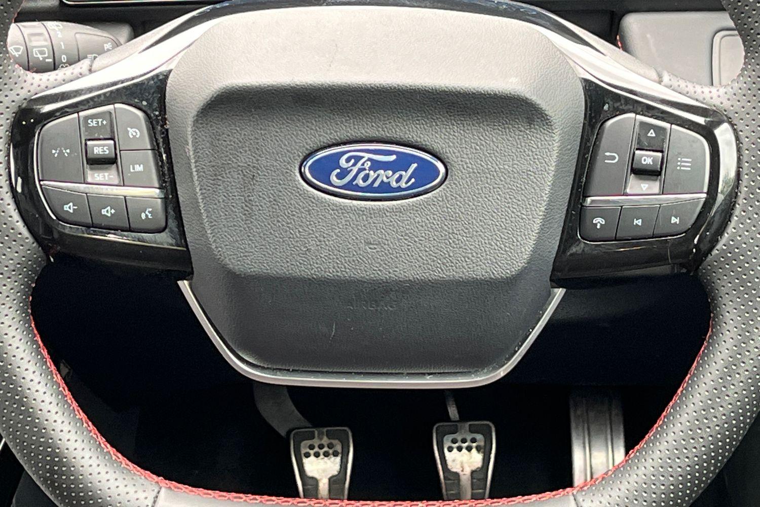 Ford PUMA Photo 11
