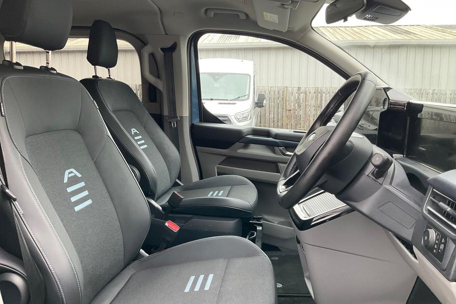Used FORD TOURNEO CUSTOM WO74ARX 24