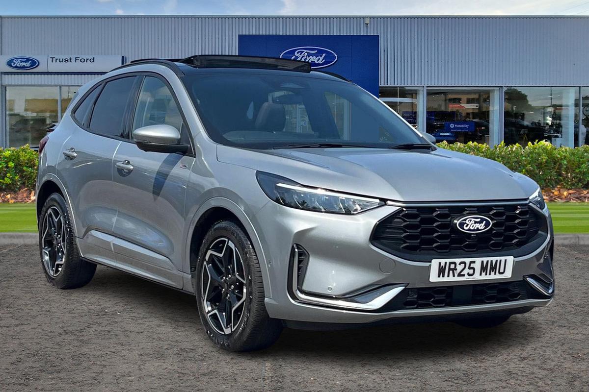 Ford Kuga listing photo