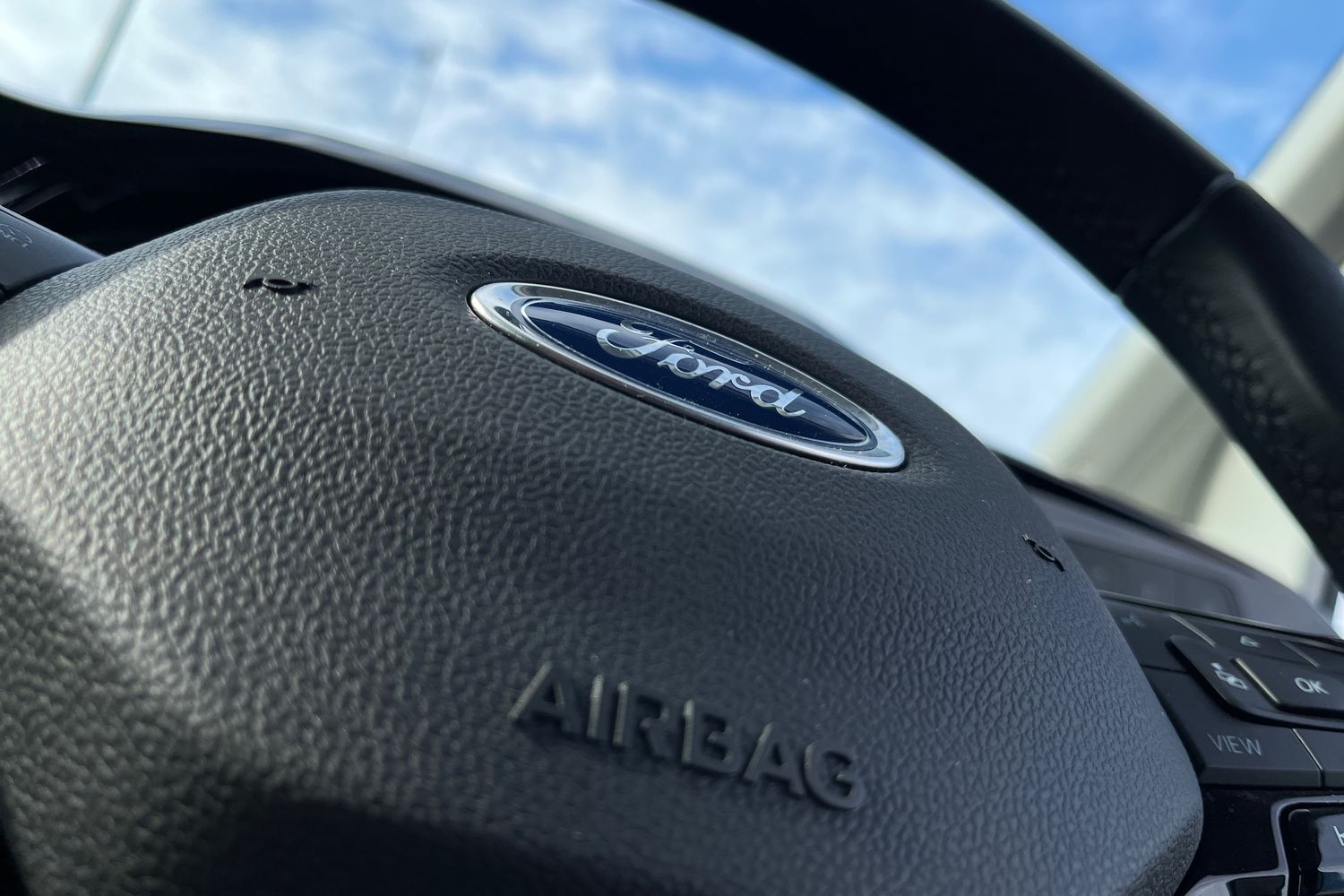 Ford TRANSIT CONNECT Photo 36