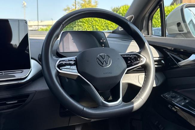VOLKSWAGEN ID.4 Photo 26