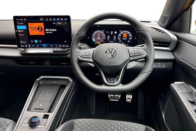 VOLKSWAGEN T-Roc Photo 11
