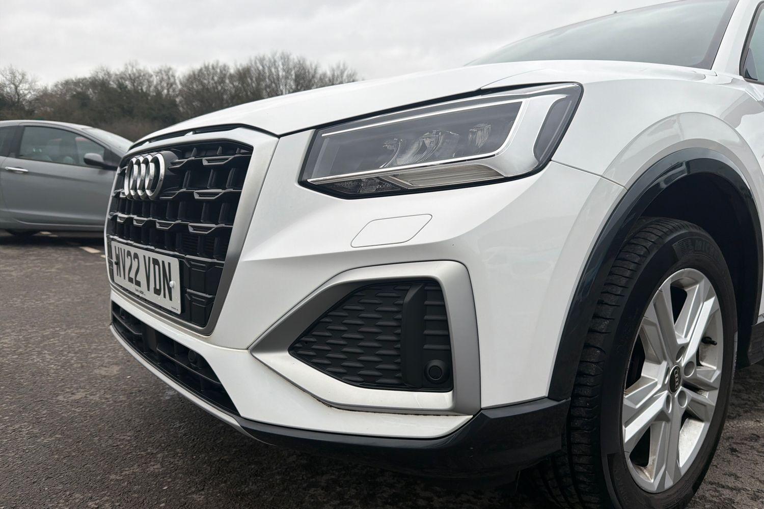 Audi Q2 Photo 22