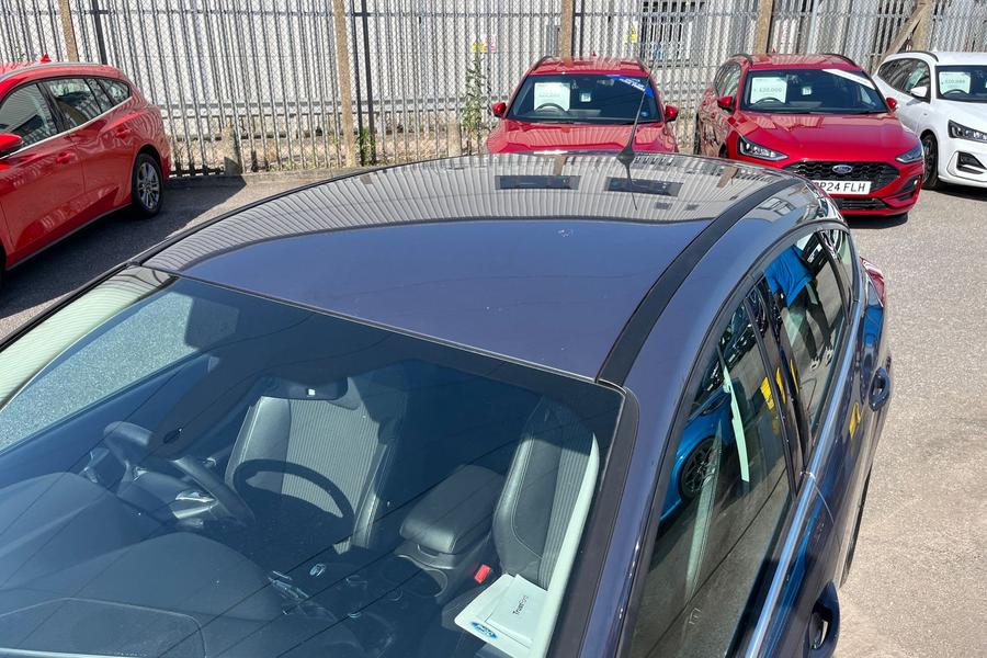 Ford FOCUS Photo autoimg-e213df41bda441dc6daf5de2df7191b08dfcf69f.jpg