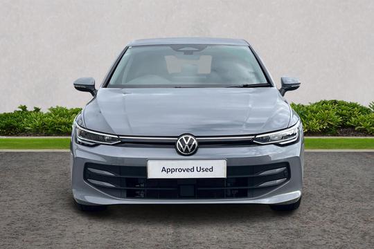 Volkswagen Golf Photo autoimg-e213e6b51af97fe444c302e584165f53fb59c12b.jpg