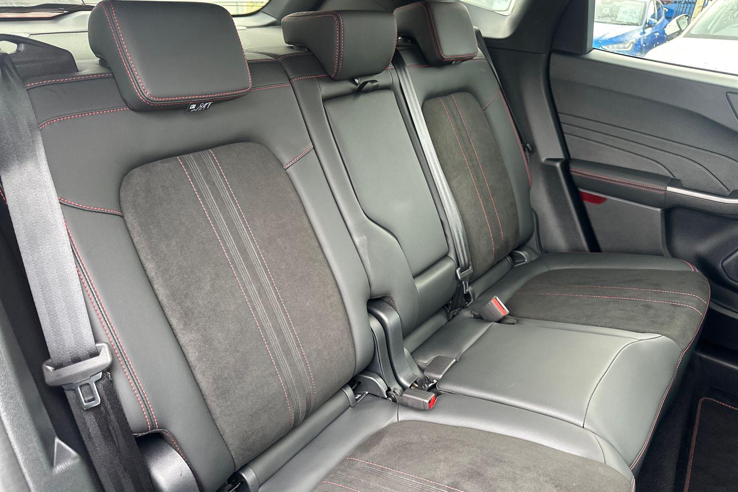 Ford KUGA Photo 19