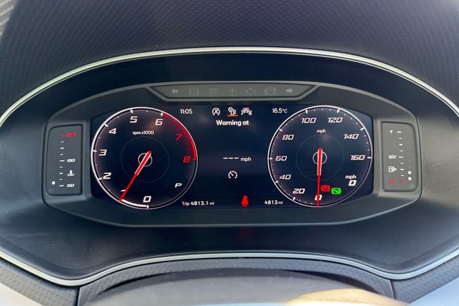 SEAT Arona Photo 15