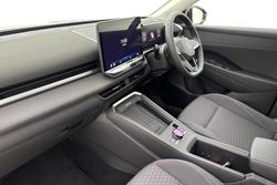 VOLKSWAGEN T-Roc Photo 2