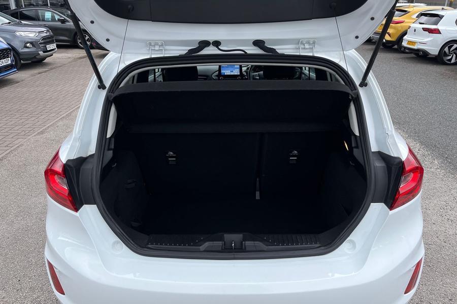 Ford Fiesta Photo autoimg-e225295dbc6a7d54e9a6149d70041483c4260bac.jpg