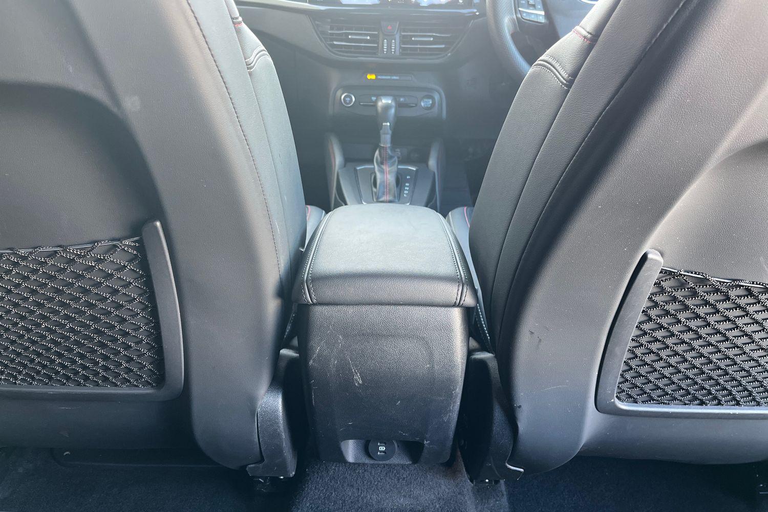 Ford Focus Photo 28