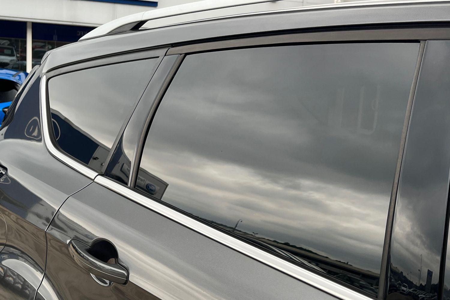 Ford Kuga Photo 38