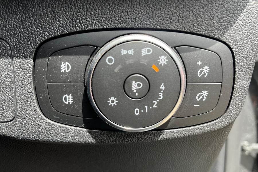 Ford Focus Photo autoimg-e22a077a8fdedbd730a2c8b6e5f141c162dde091.jpg