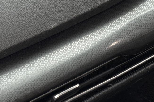 VOLKSWAGEN Golf Photo 48