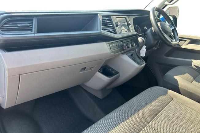 Volkswagen Transporter Photo 2