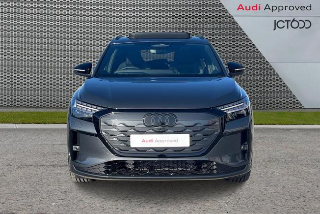 Audi Q4 Photo 9
