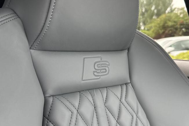 AUDI S3 Photo 45