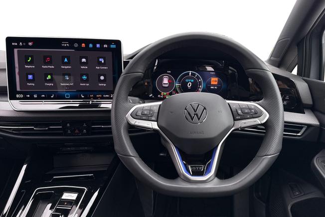 VOLKSWAGEN Golf Photo 11