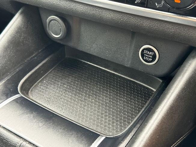 NISSAN Qashqai Photo 51