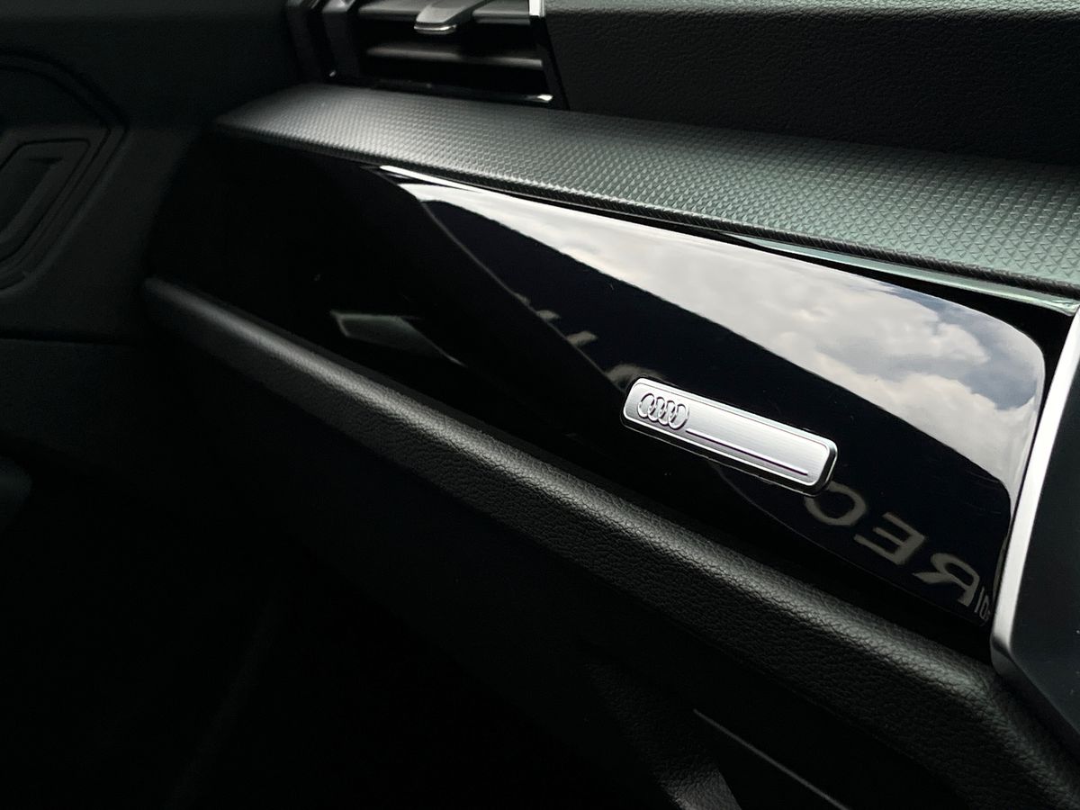 Audi Q3 Photo 40