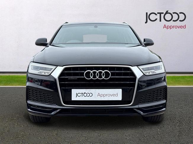 Audi Q3 Photo 8