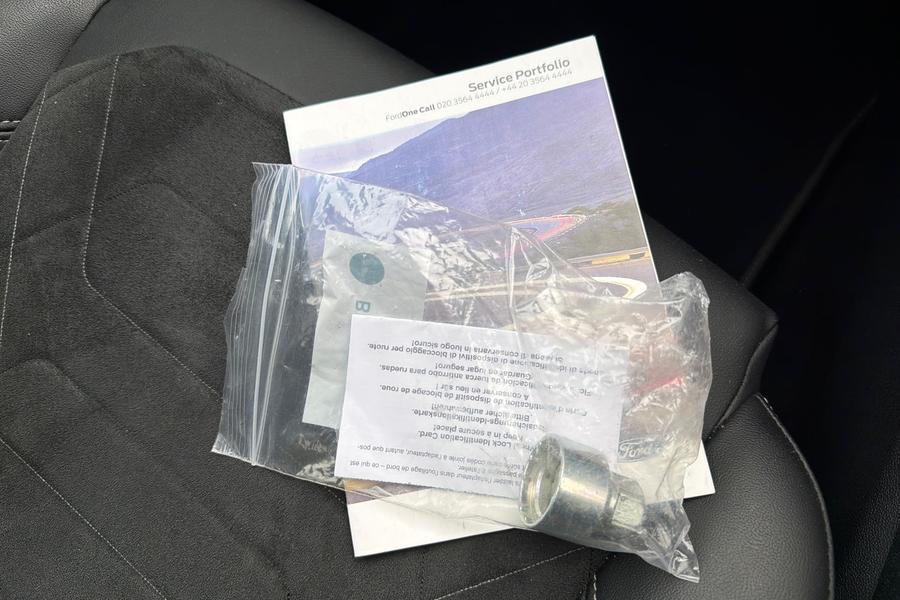 Ford FIESTA Photo autoimg-e247e96a178074364c32c79e55f141fef645ef4d.jpg