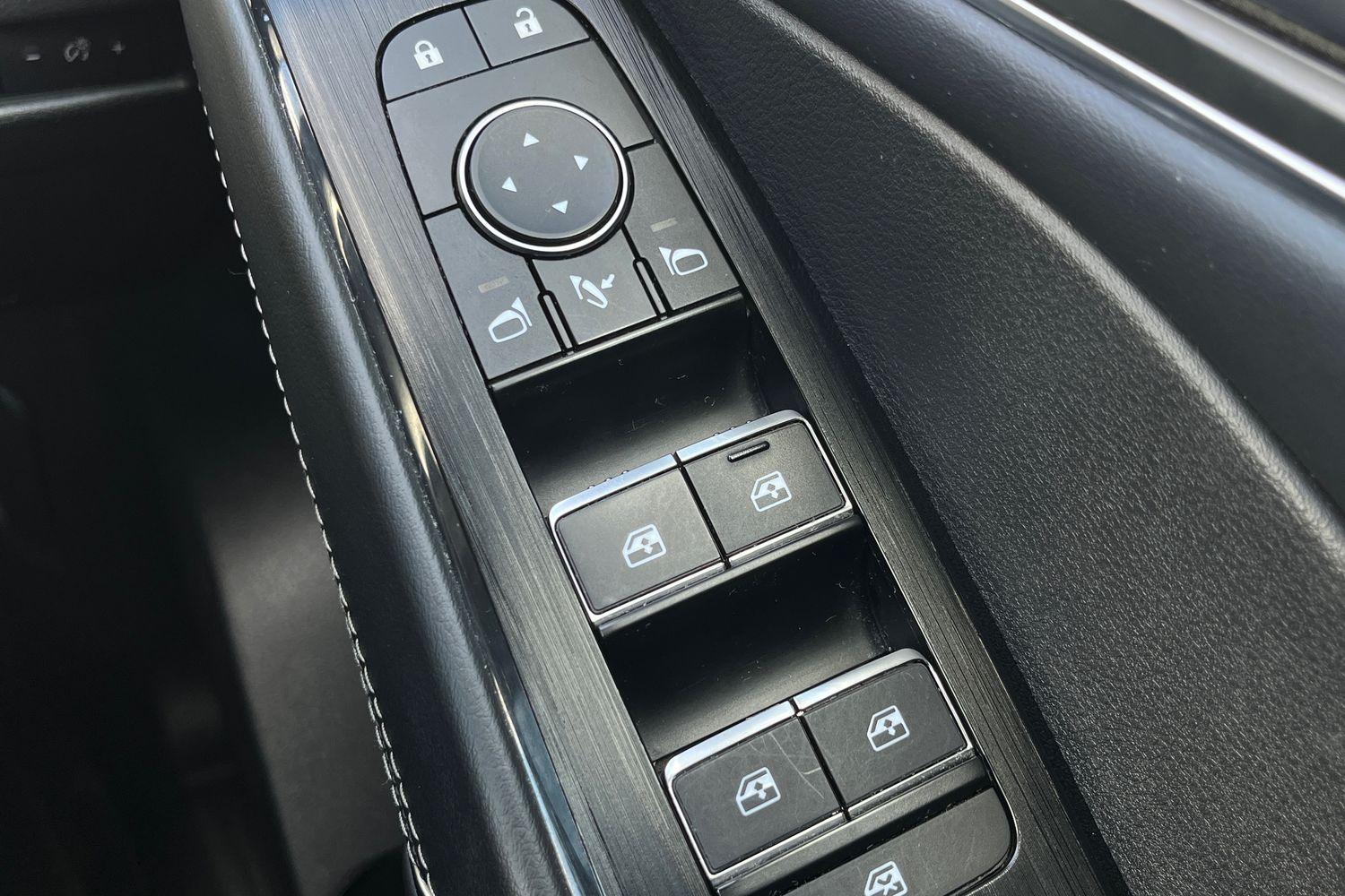 Nissan QASHQAI Photo 15