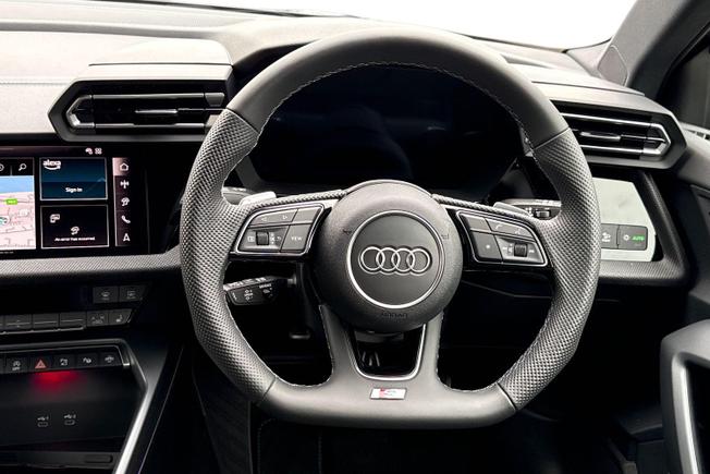 AUDI A3 Photo 11