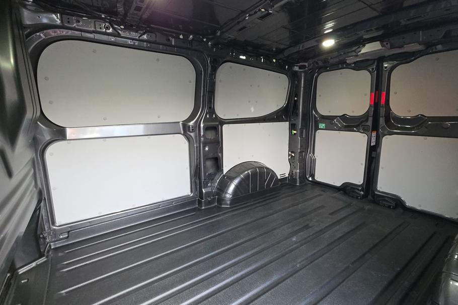 Used Ford E-TRANSIT CUSTOM 4