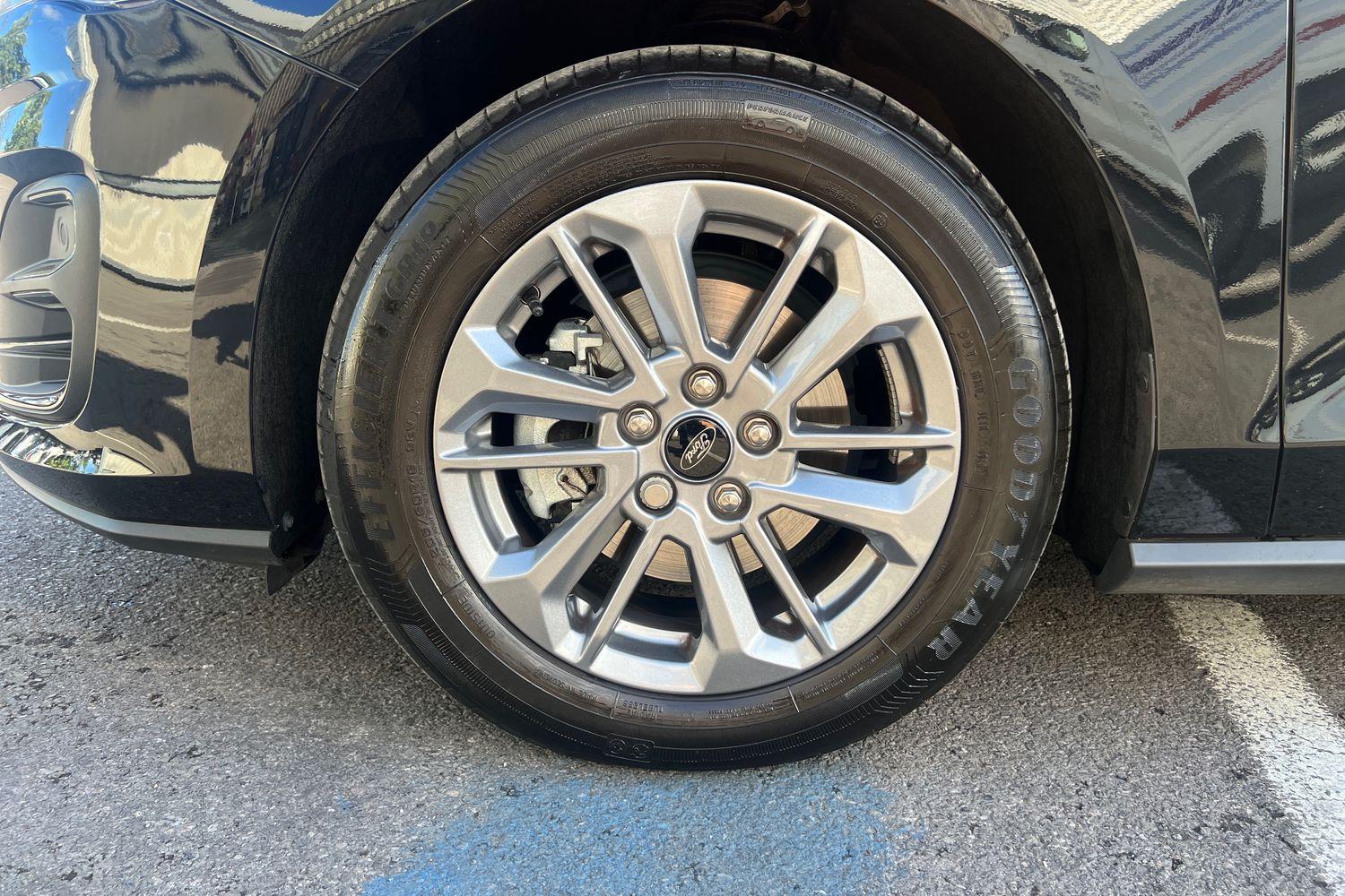 Ford Focus Photo 7
