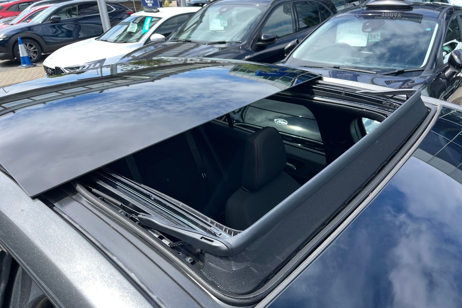Ford Focus Photo 38