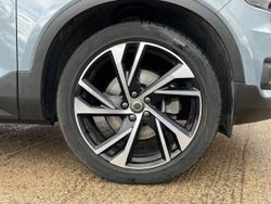 VOLVO Xc40 Photo 5