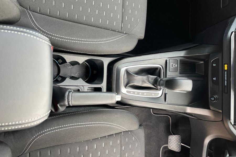 Ford PUMA Photo autoimg-e259f31bddf4d048b2b69d1a859eef24cae296ce.jpg