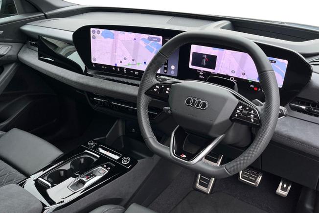 Audi  Q6 SUV Photo 6