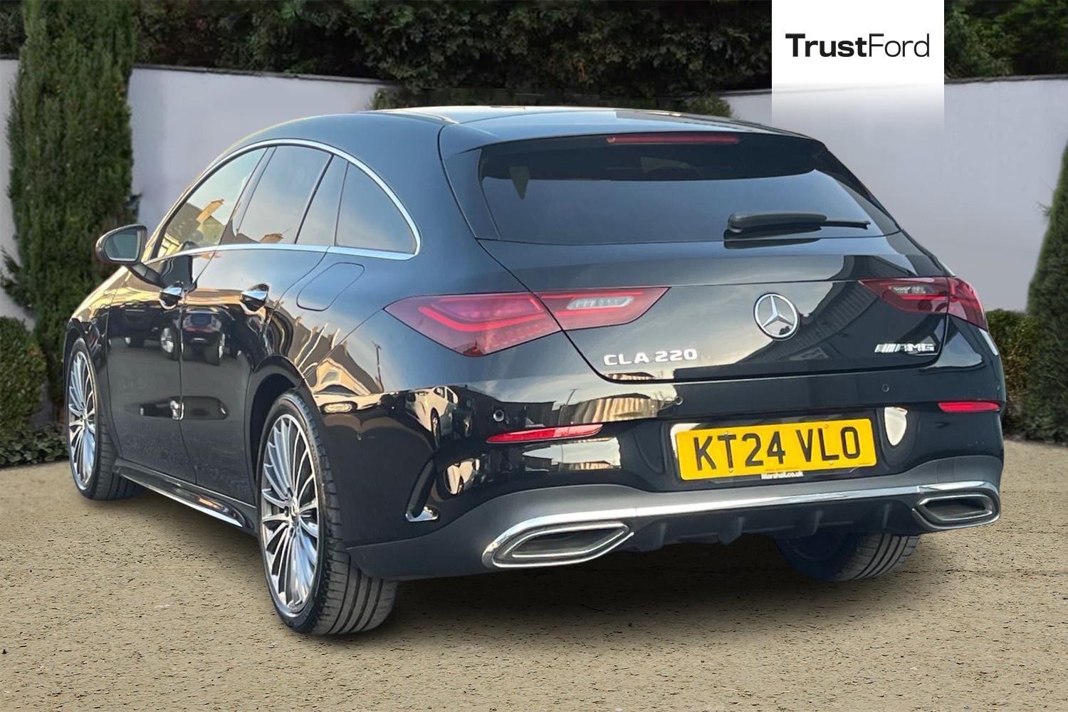 Mercedes-Benz CLA Photo 1