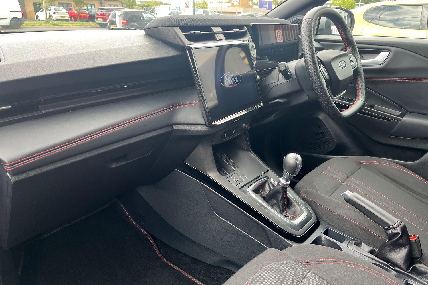 Ford PUMA Photo 17