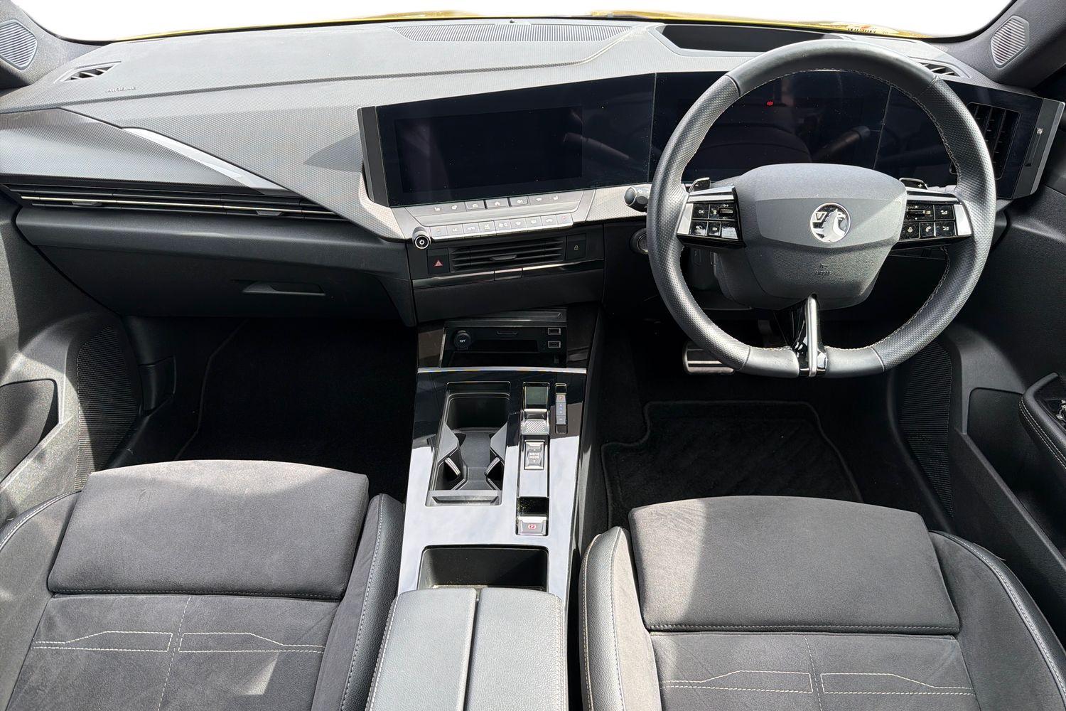 Vauxhall ASTRA Photo 9