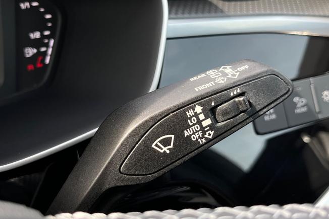 AUDI Q3 Photo 33