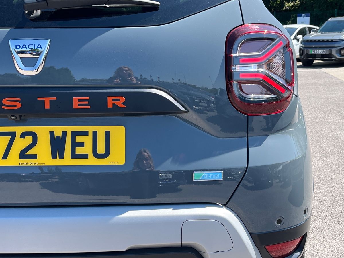 Dacia Duster Photo 18