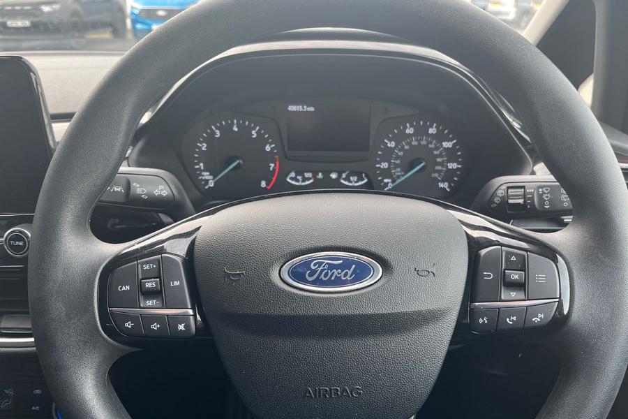 Ford FIESTA Photo autoimg-e26fa477a02d5f037da02b987a709ddcd1cbbdcc.jpg