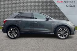AUDI Q3 Photo 4