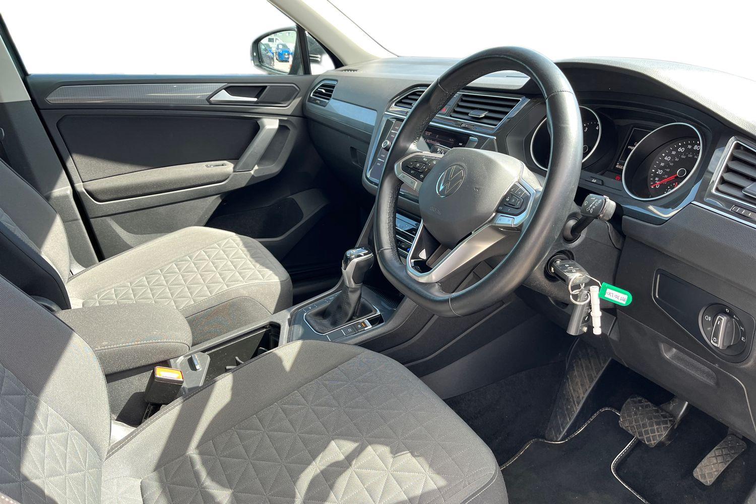 Volkswagen Tiguan Photo 8
