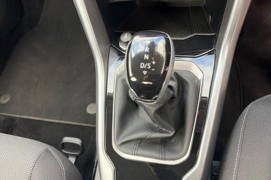Volkswagen T-roc Photo autoimg-e279493449c4a7a1c10f69c4d4c7973d9cfac119.jpg